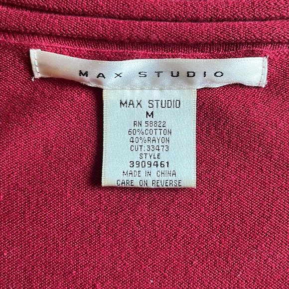 EUC Max Studio Long Sleeve Sweater Dress Size Medium - Picture 2 of 7